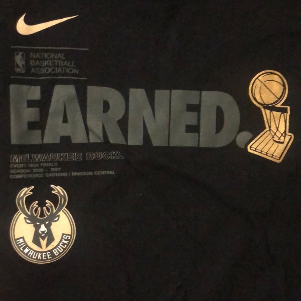 Milwaukee Bucks Champions Tee